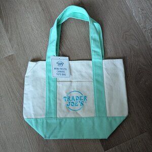 NWT Trader Joes Pastel Mini Tote Bag - Mint